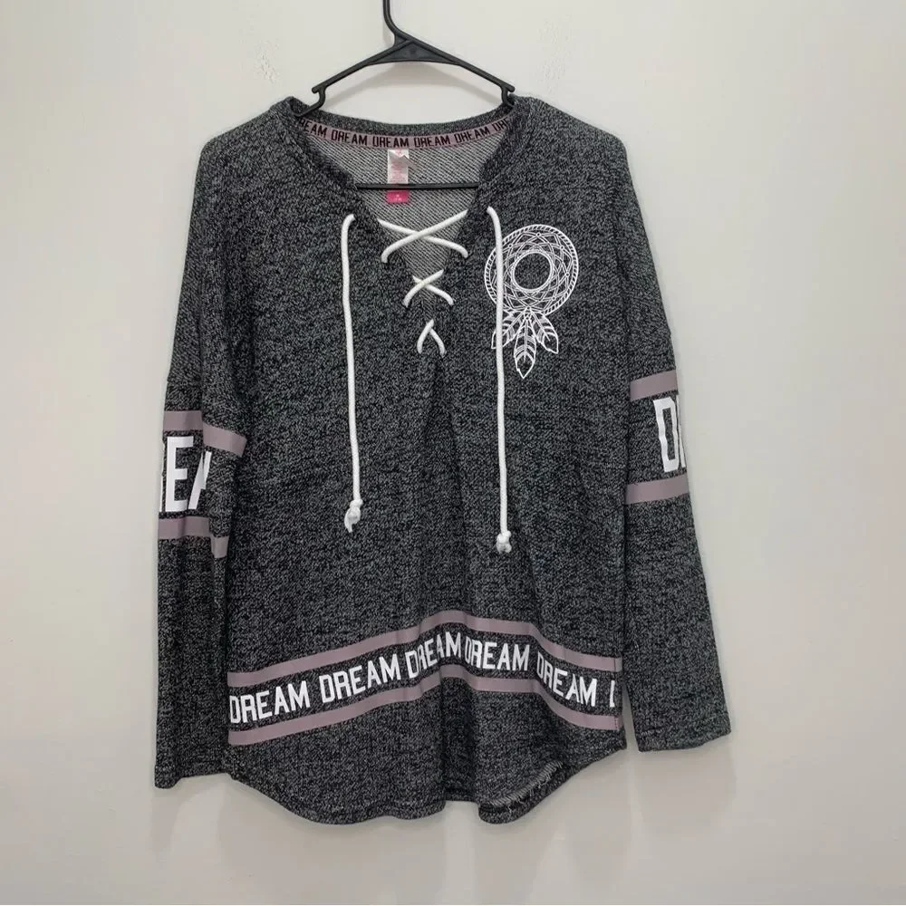 No Boundaries Grey Dream Long Sleeve Top Size Medium Juniors